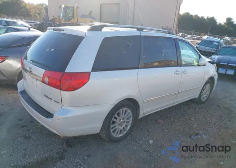 2008 Toyota Sienna Limited z USA, uszkodzony, nr VIN 5TDZK22C98S217513